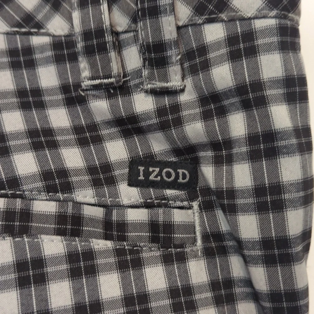 Izod Golf Shorts Size 38 Straight Black and Gray Plaid Flat Front-375 - Picture 4 of 8